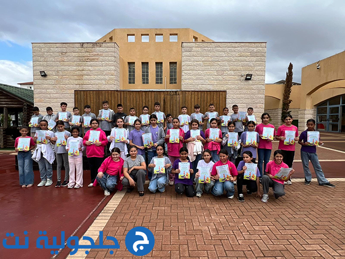 مدرسة أجيال تكرّم كوكبة من ملتزمي الصلاة لشهر أيلول